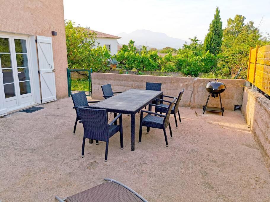Charmant Appartement, T2 50M2, A Biguglia Extérieur photo